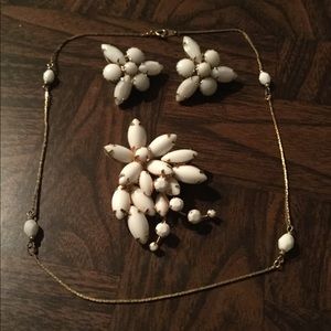 Vintage jewelry set